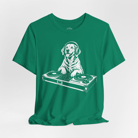Chesapeake Bay Retriever DJ T-Shirt