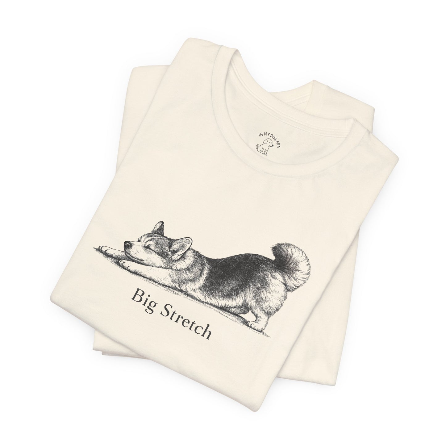 Big Stretch Corgi (Fluffy Tail) T-Shirt