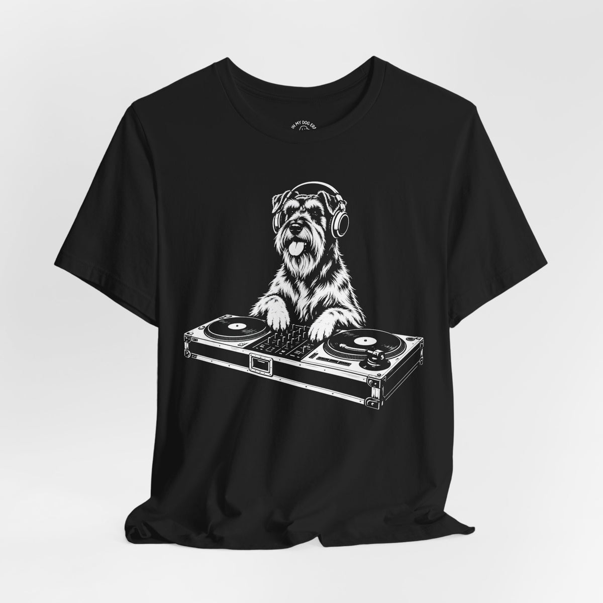 Giant Schnauzer DJ T-Shirt