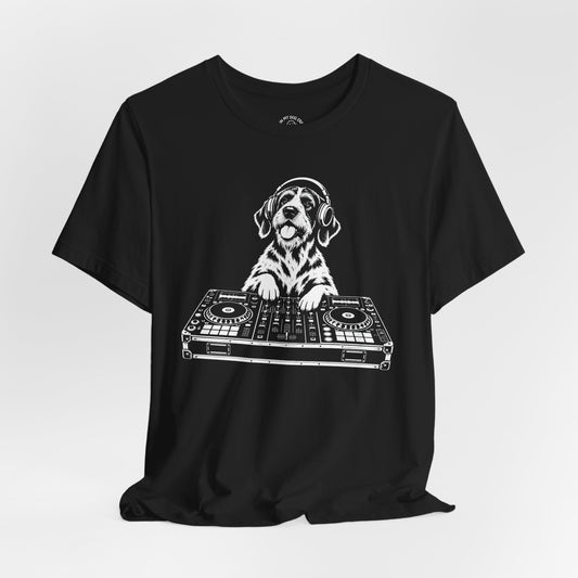 German Wirehaired Pointer DJ T-Shirt