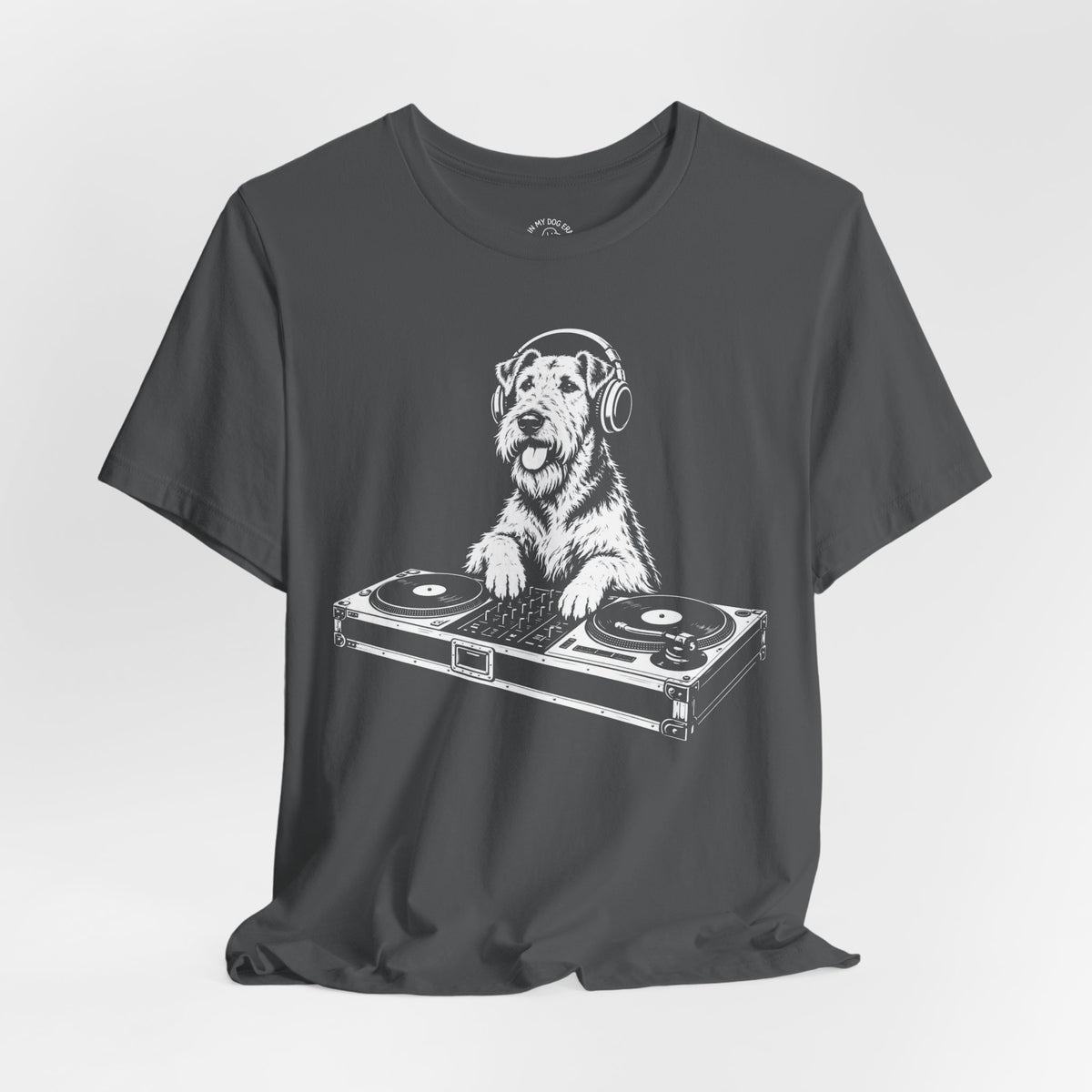 Airedale Terrier DJ T-Shirt